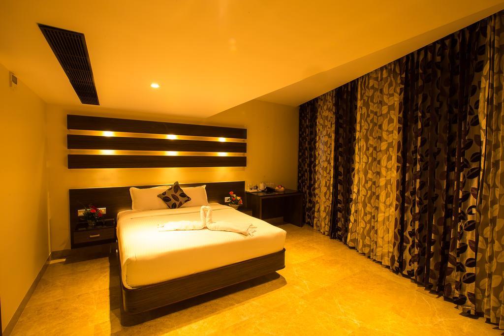 Hotel Radha Prasad Erode Exterior photo