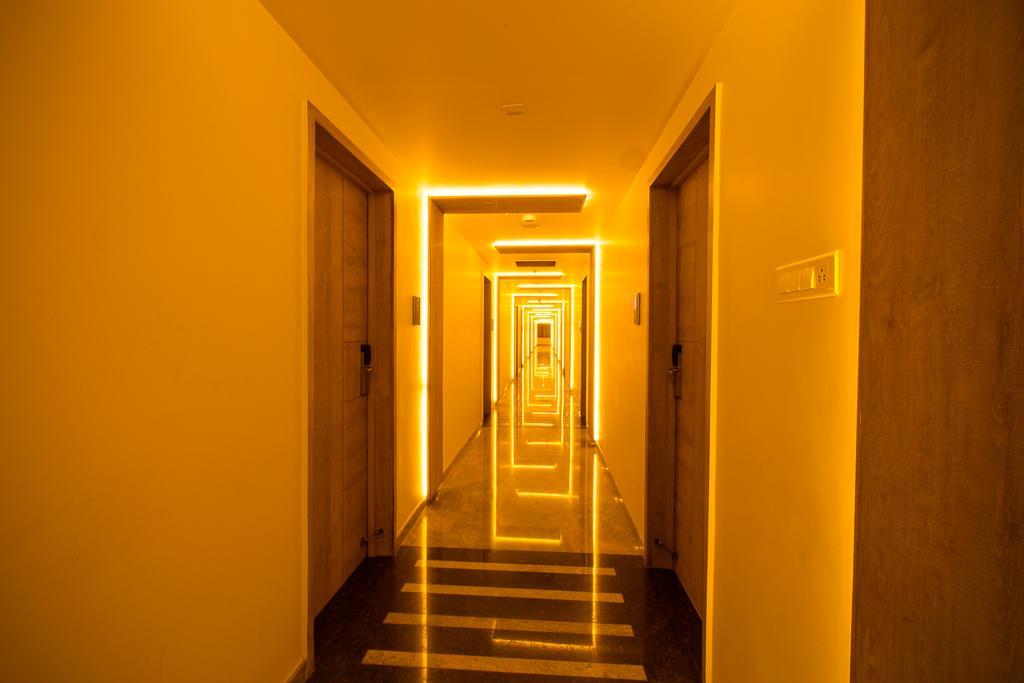 Hotel Radha Prasad Erode Exterior photo