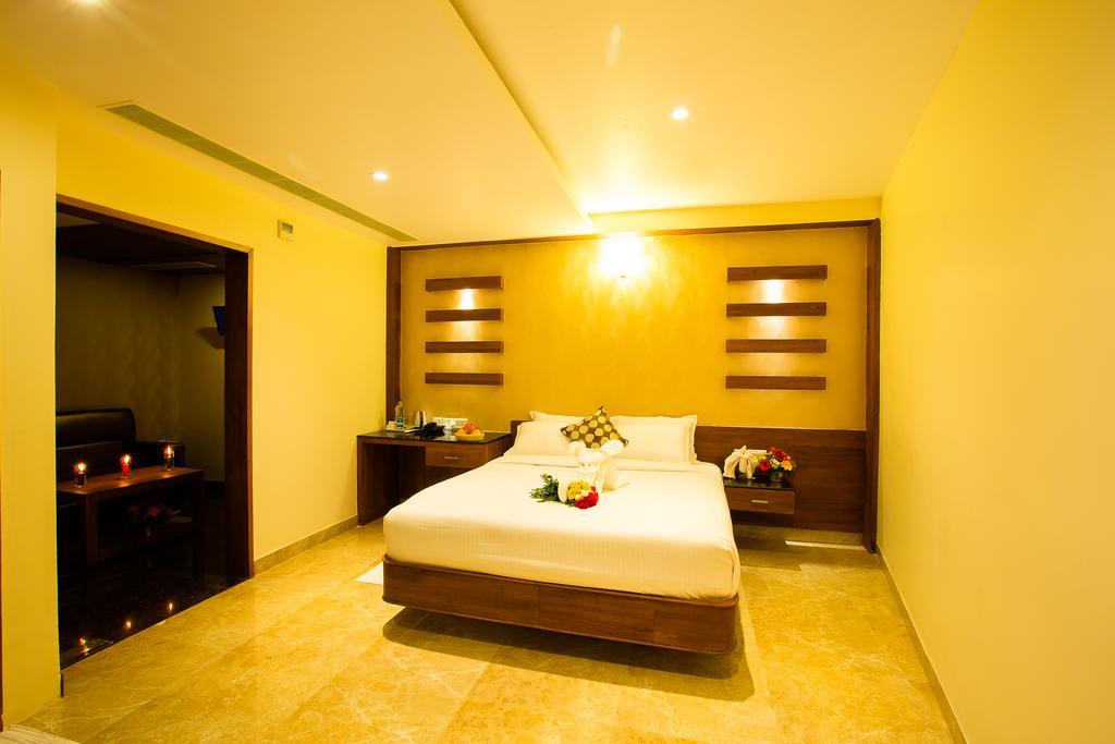 Hotel Radha Prasad Erode Room photo