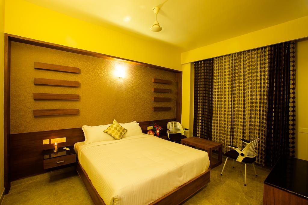 Hotel Radha Prasad Erode Exterior photo